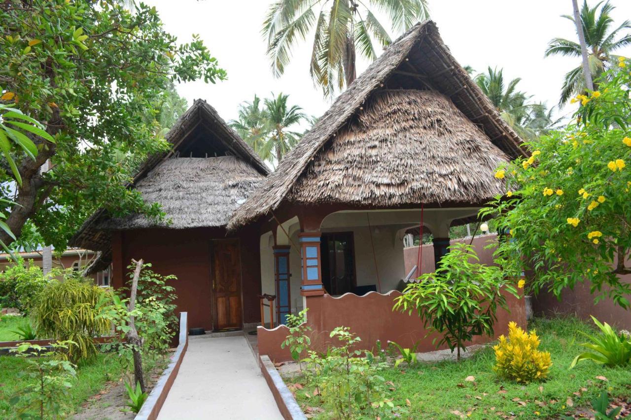Meremeta Lodge Utende Kültér fotó